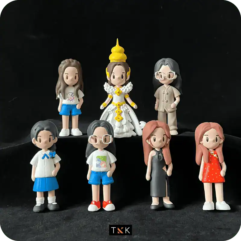 review Art toy production service Artboard 9