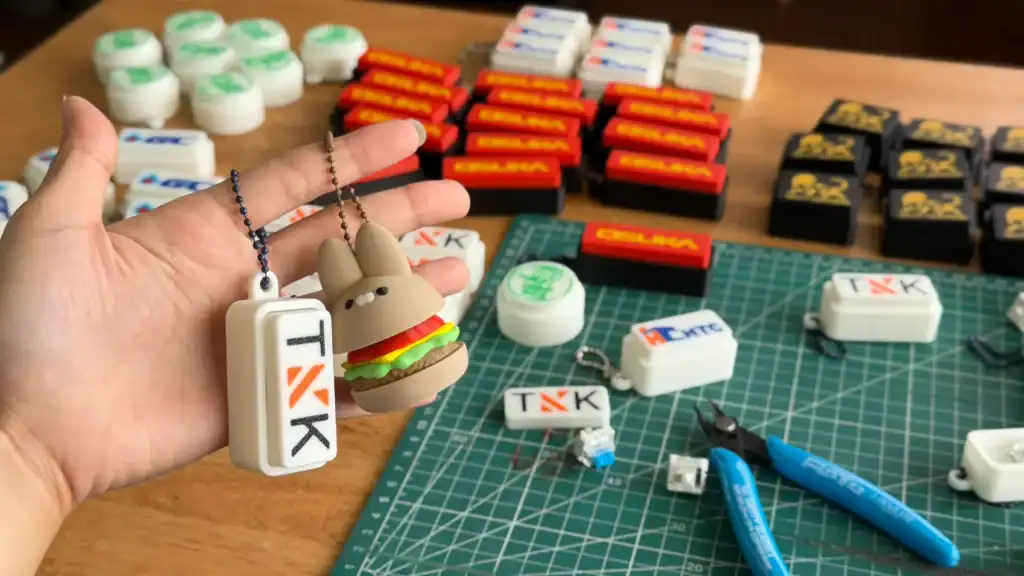 รับพิมพ์3มิติ รับปริ้น3มิติ รับทำคลิกเกอร์ Clicker ของเล่น3D-04